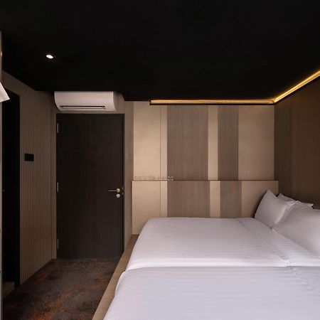 Cube Social Boutique Capsule Hotel At Boat Quay Singapore Exterior foto