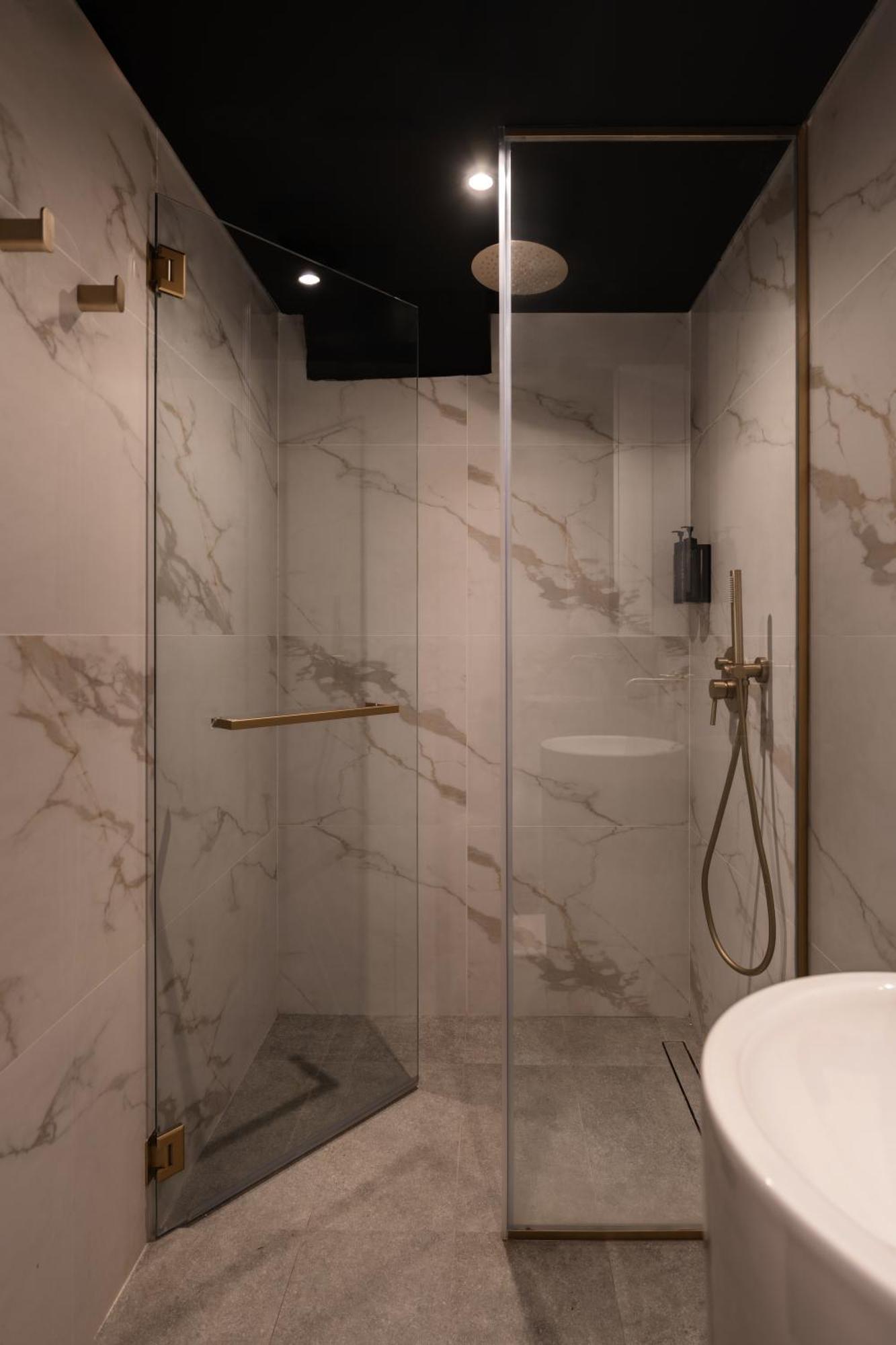Cube Social Boutique Capsule Hotel At Boat Quay Singapore Exterior foto