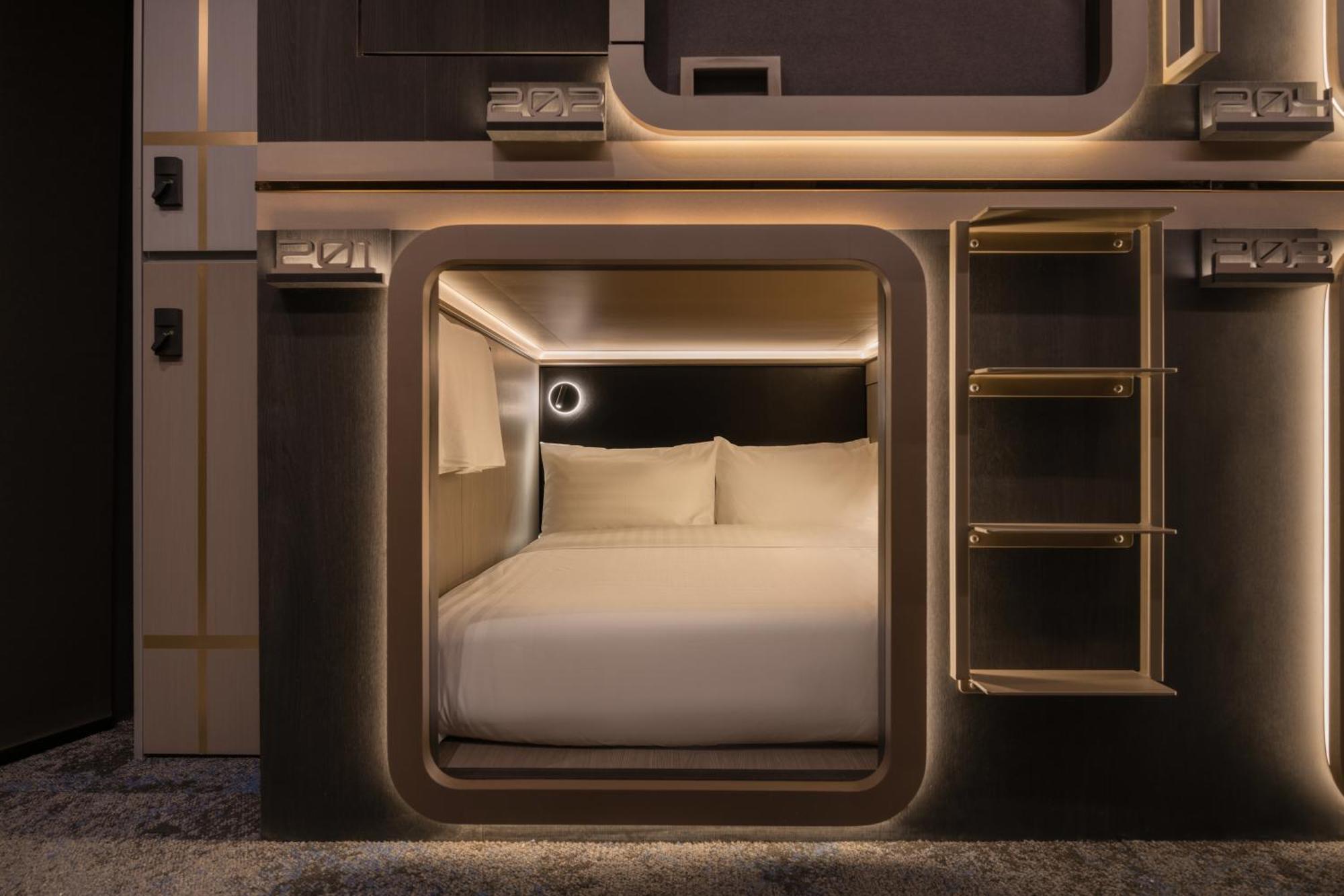 Cube Social Boutique Capsule Hotel At Boat Quay Singapore Exterior foto