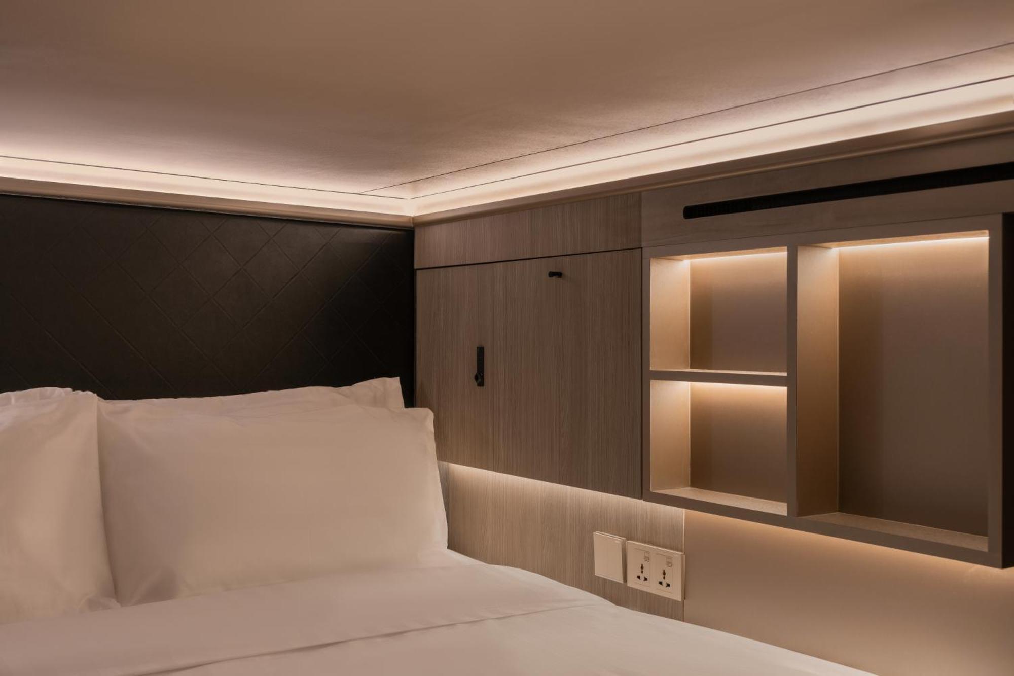 Cube Social Boutique Capsule Hotel At Boat Quay Singapore Exterior foto